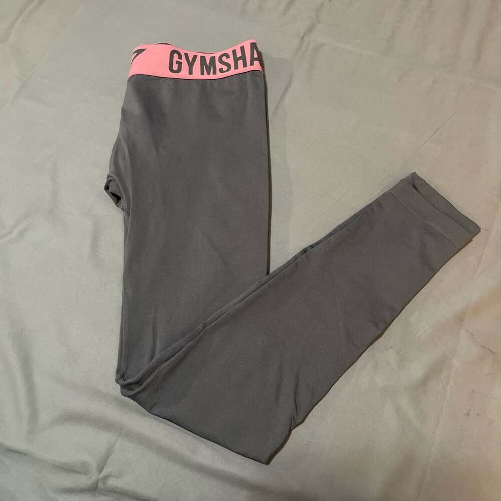 Gymshark Leggings Gray Pink Waistband